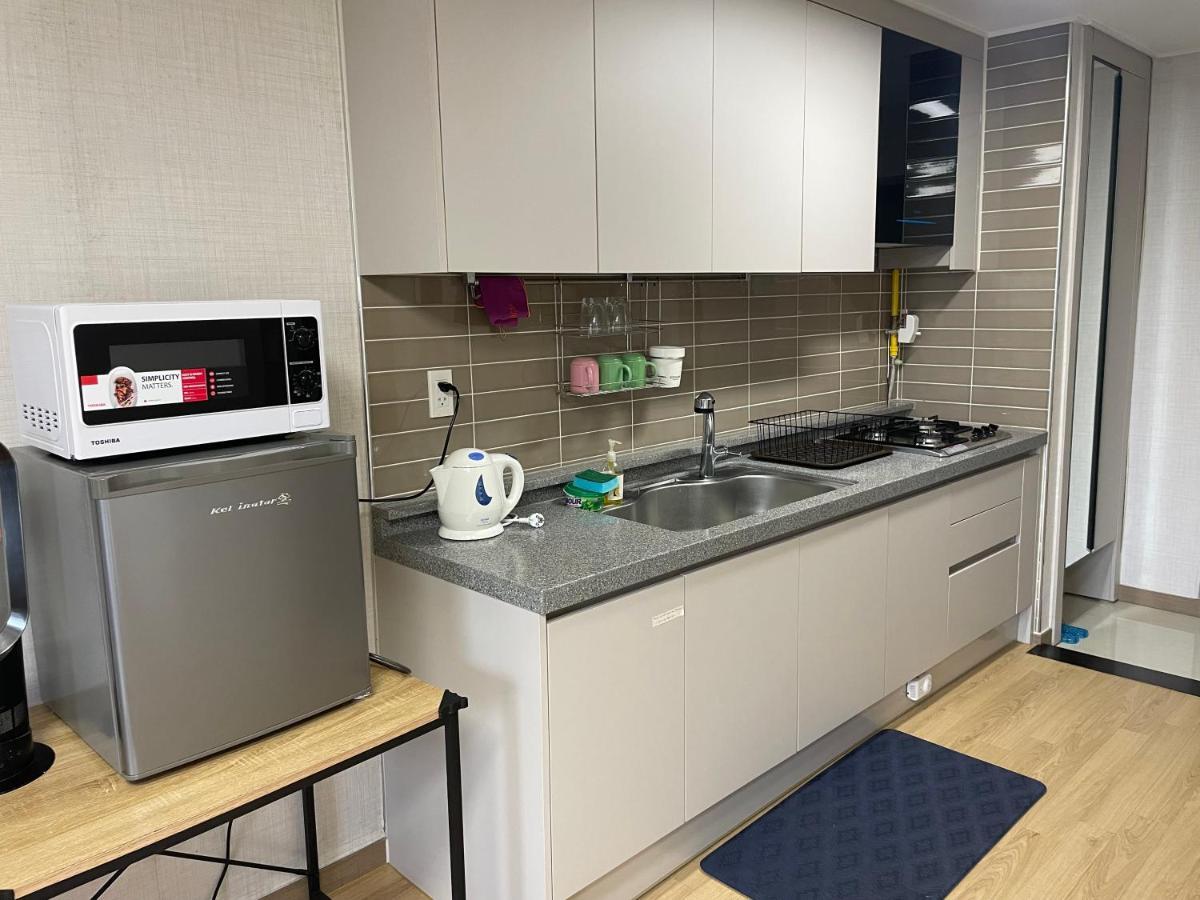 Spacious Luxury Condo W/ Kitchen Beside Hilton Clark D'Heights Mabalacat Екстер'єр фото
